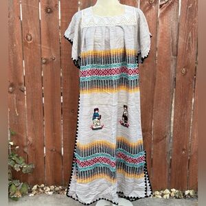 Vintage South American Colorful Embroidered Blanket Maxi Dress Size Medium